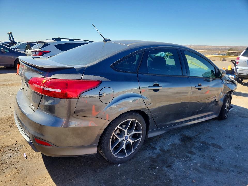 2015 Ford Focus se