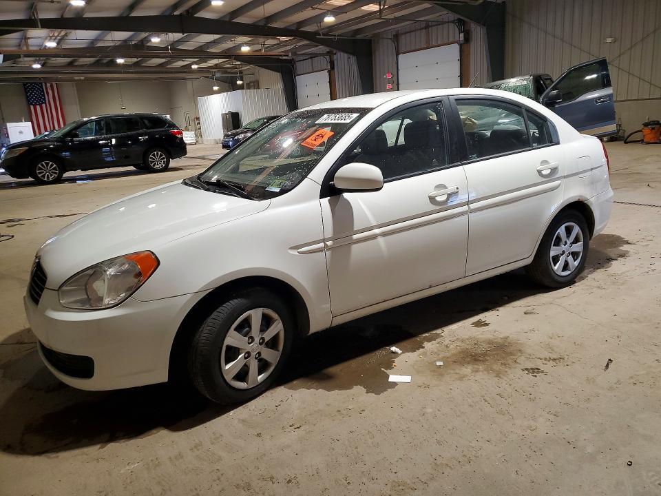 2011 Hyundai Accent gls