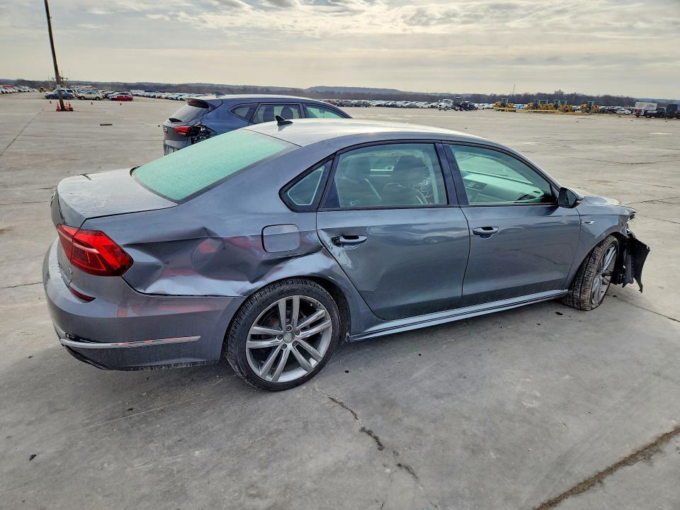 2018 Volkswagen Passat s