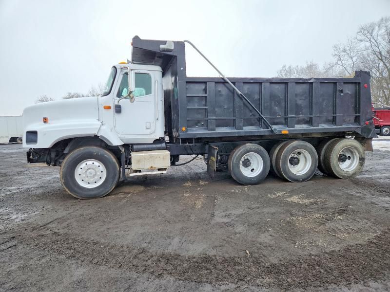 2003 International 5600I Dump Truck