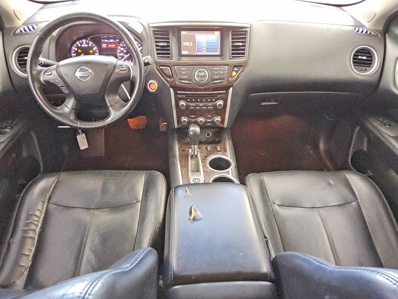 2014 Nissan Pathfinder sl
