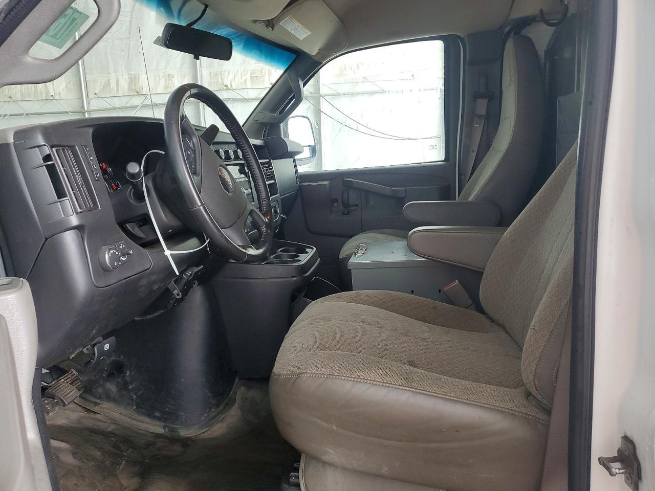 2021 GMC Savana G3500