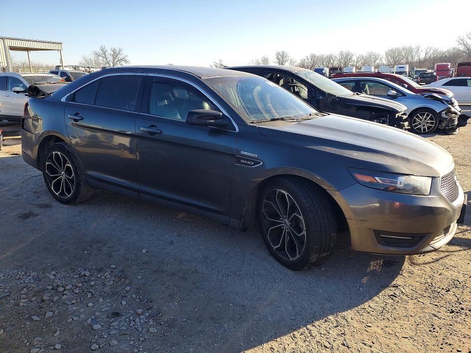 2016 Ford Taurus sho