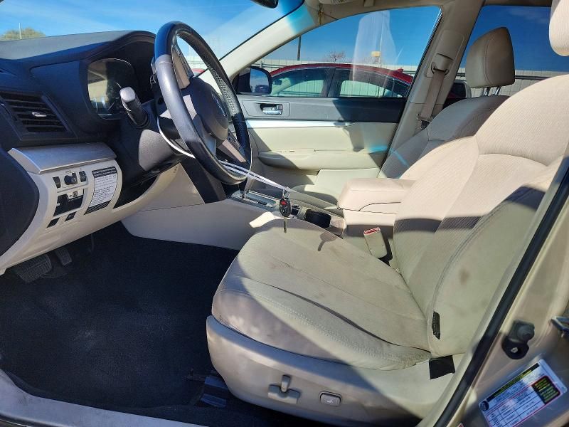 2010 Subaru Outback 2.5i Premium