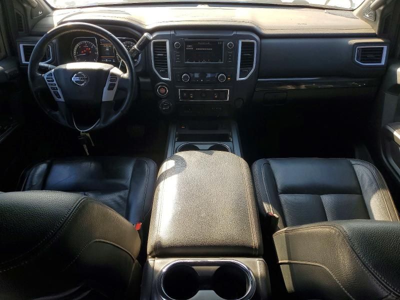 2019 Nissan Titan xd sl