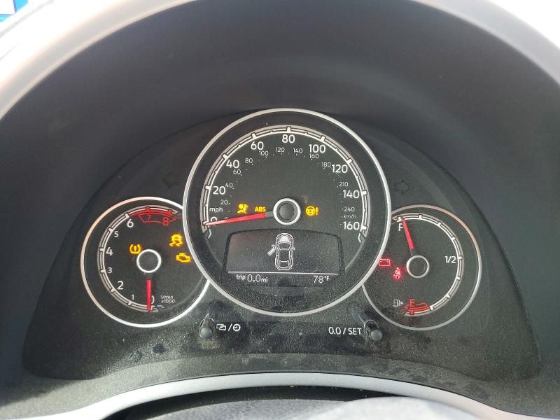 2018 Volkswagen Beetle s