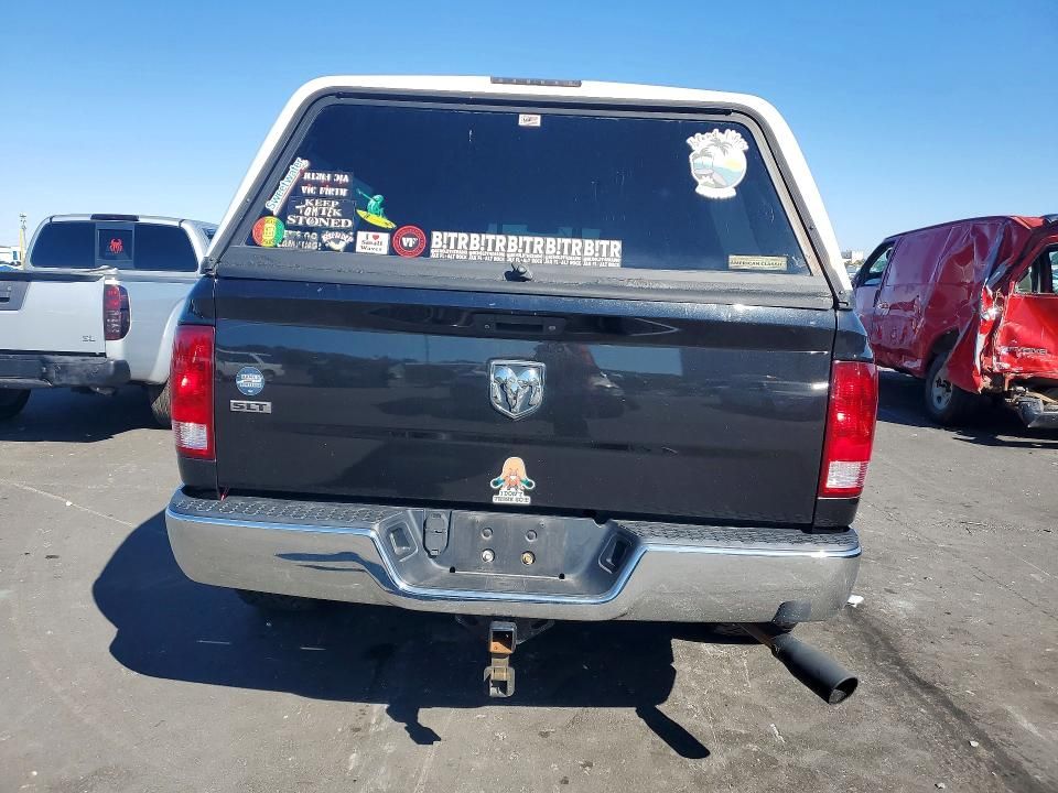 2018 Dodge Ram 1500 slt