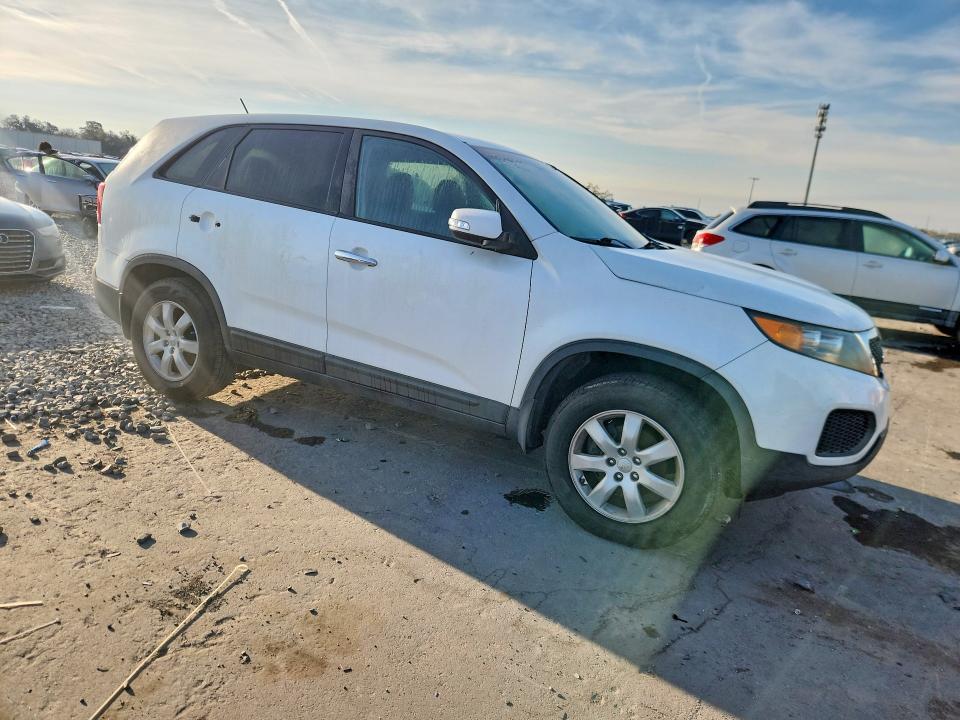 2013 KIA Sorento lx