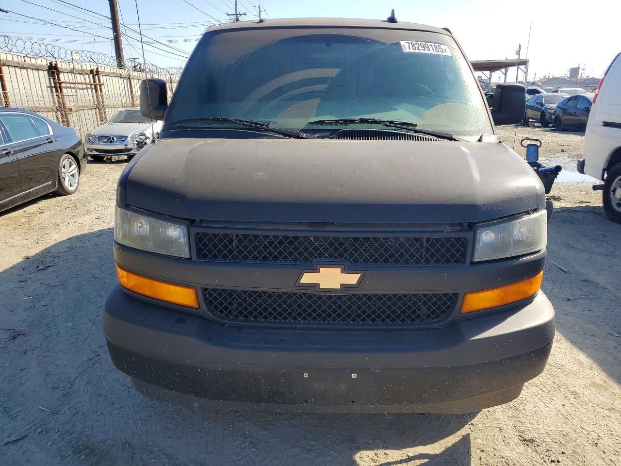 2018 Chevrolet Express 3500 Utility / Service Van