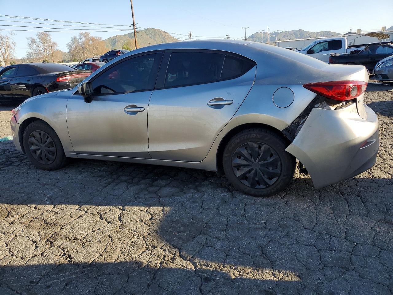 2015 Mazda 3 Sport