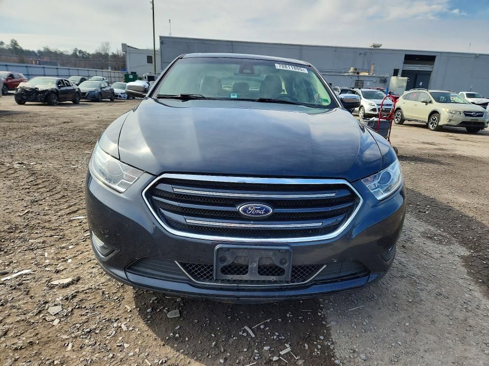 2017 Ford Taurus Limited