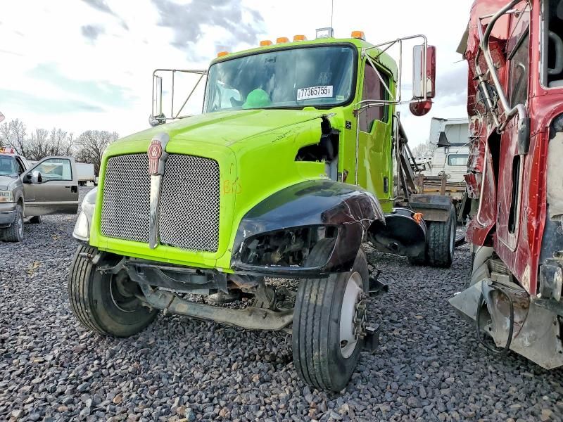 2021 Kenworth Construction T270