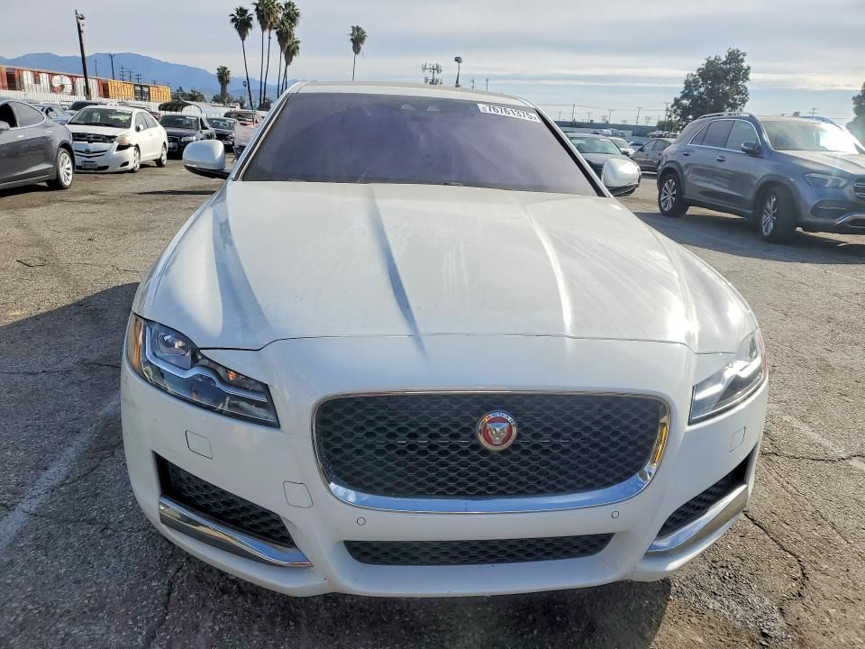 2016 Jaguar Xf Prestige