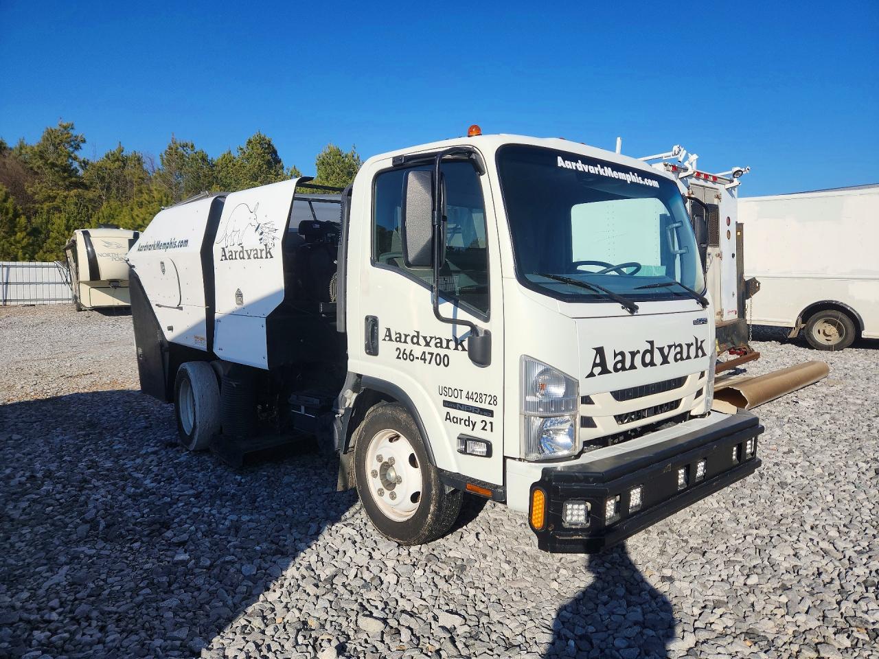 2021 Isuzu NPR HD Refuse Truck