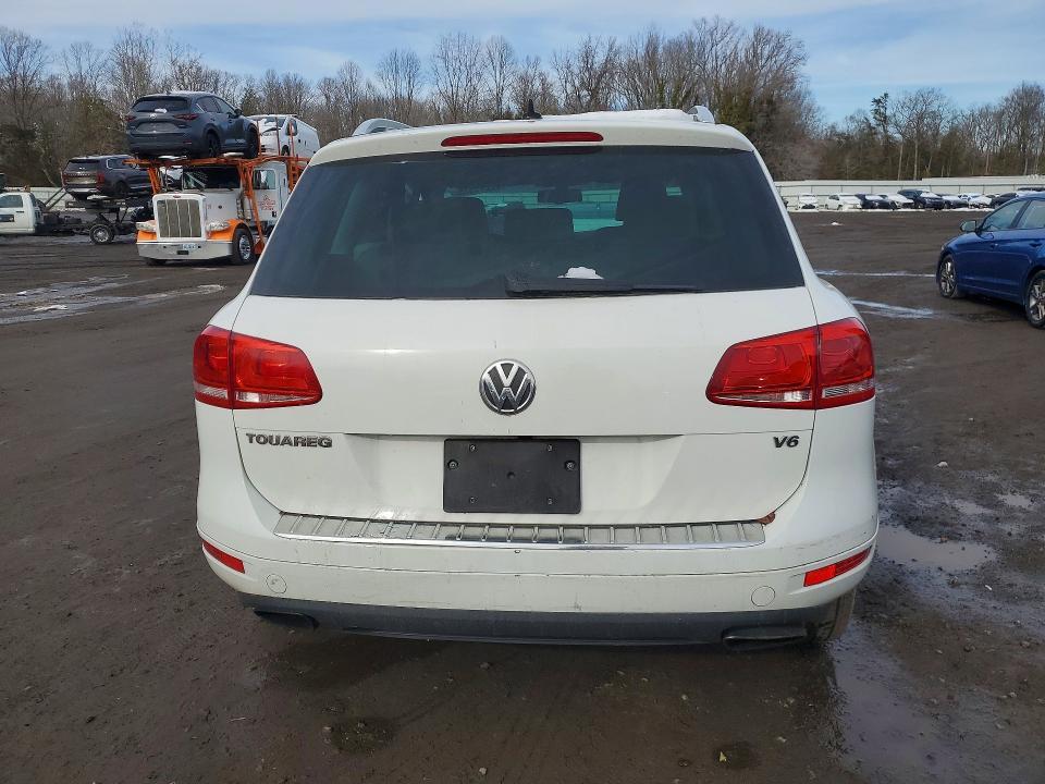 2013 Volkswagen Touareg V6