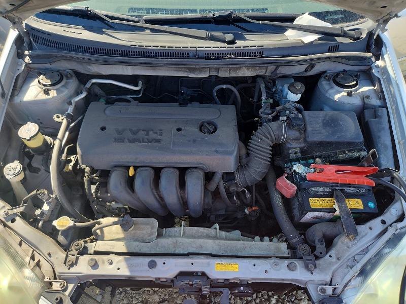 2005 Toyota Corolla le