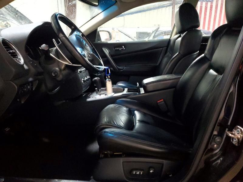 2010 Nissan Maxima s