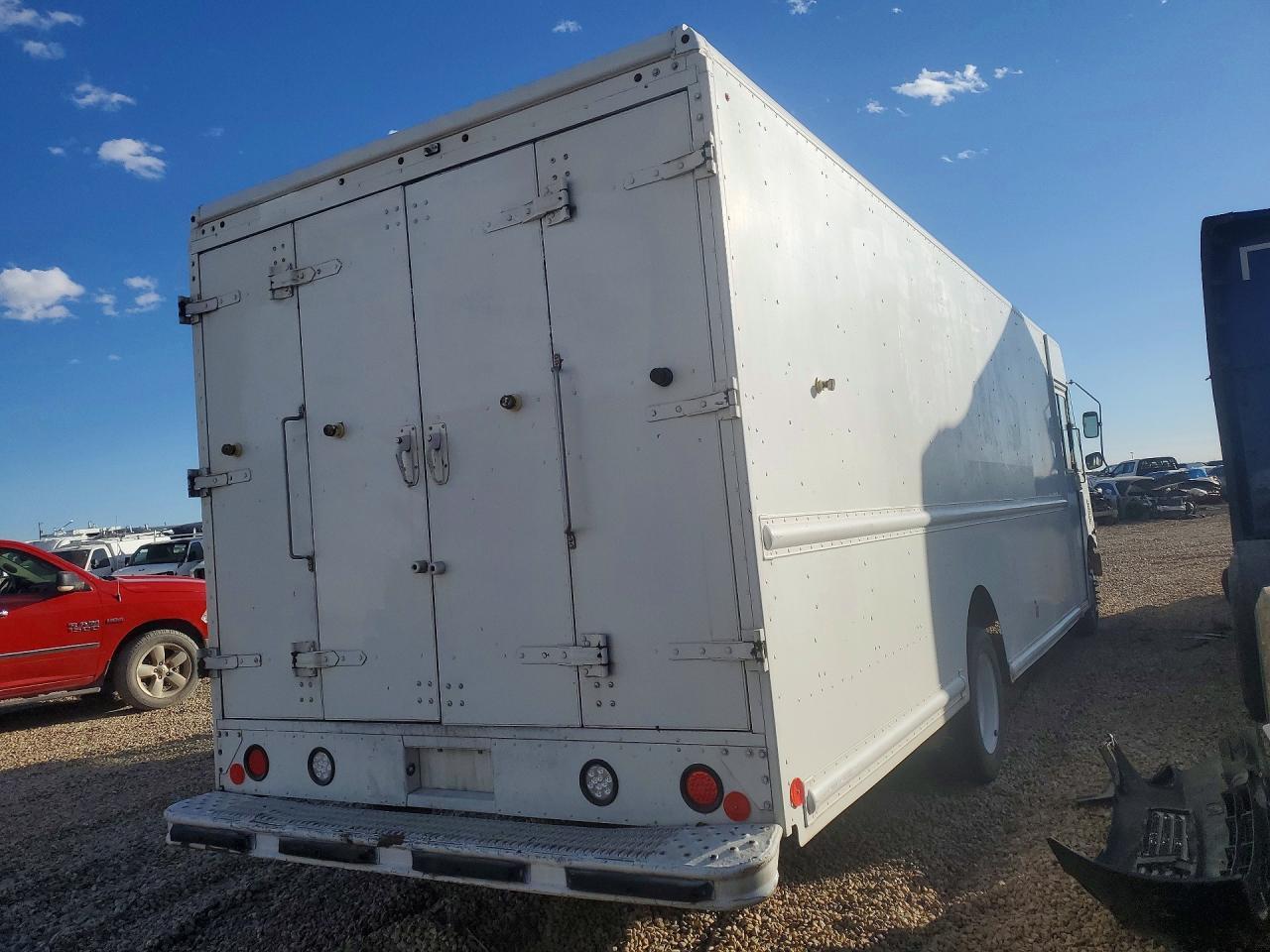 2015 Ford F59 Delivery Truck