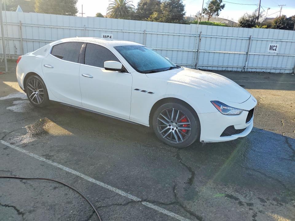2015 Maserati Ghibli