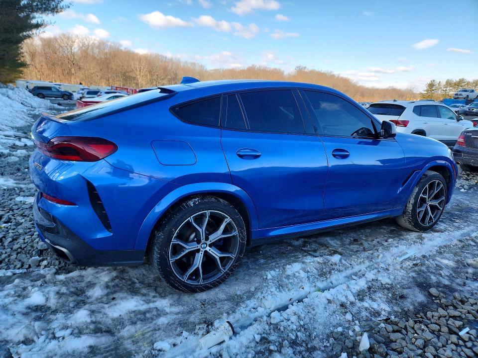 2020 BMW X6 M50i