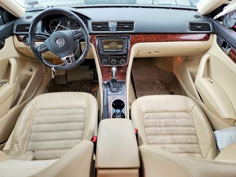 2013 Volkswagen Passat sel