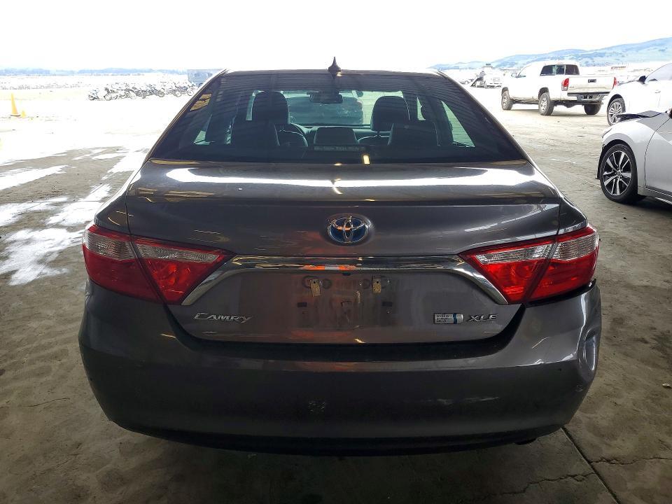 2017 Toyota Camry Hybrid xle