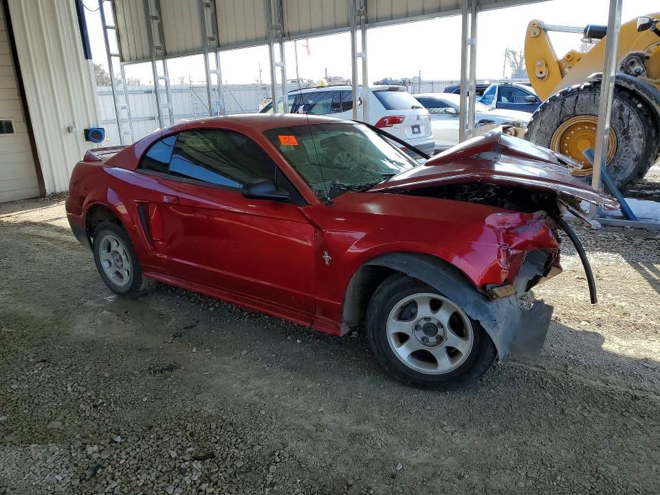 2000 Ford Mustang