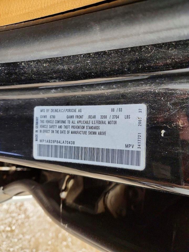 2004 Porsche Cayenne s