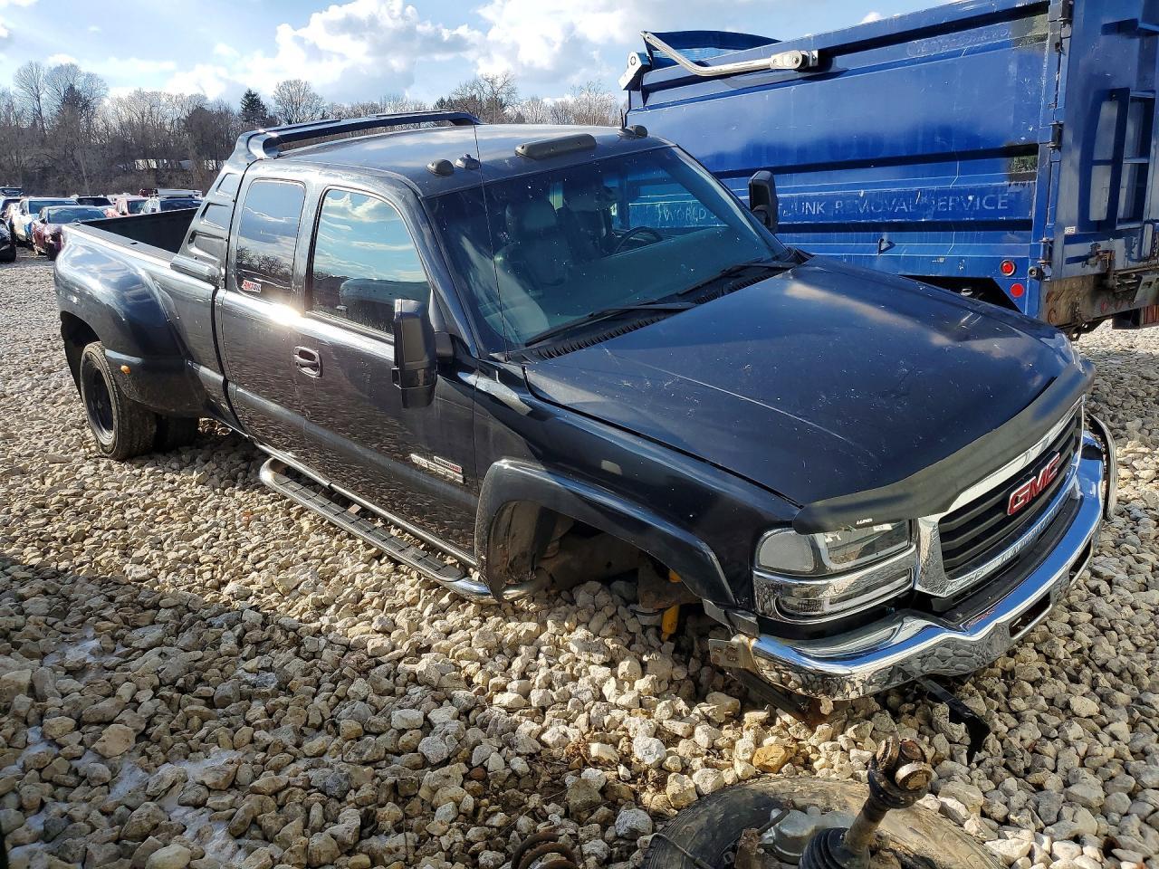 2003 GMC New Sierra K3500