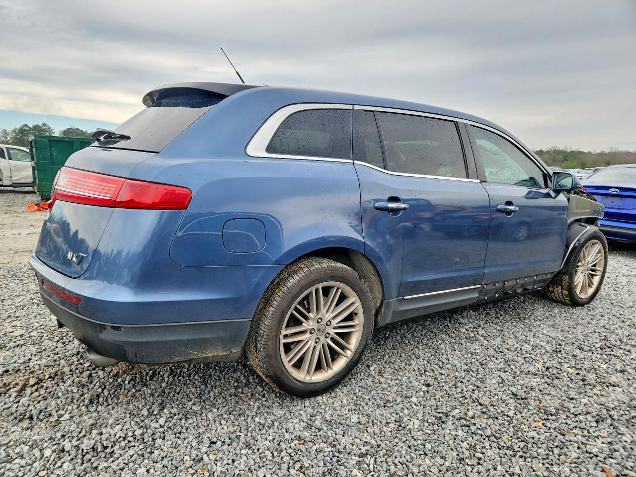 2018 Lincoln MKT