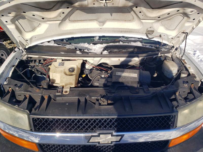 2006 Chevrolet Express G3500 Delivery Van