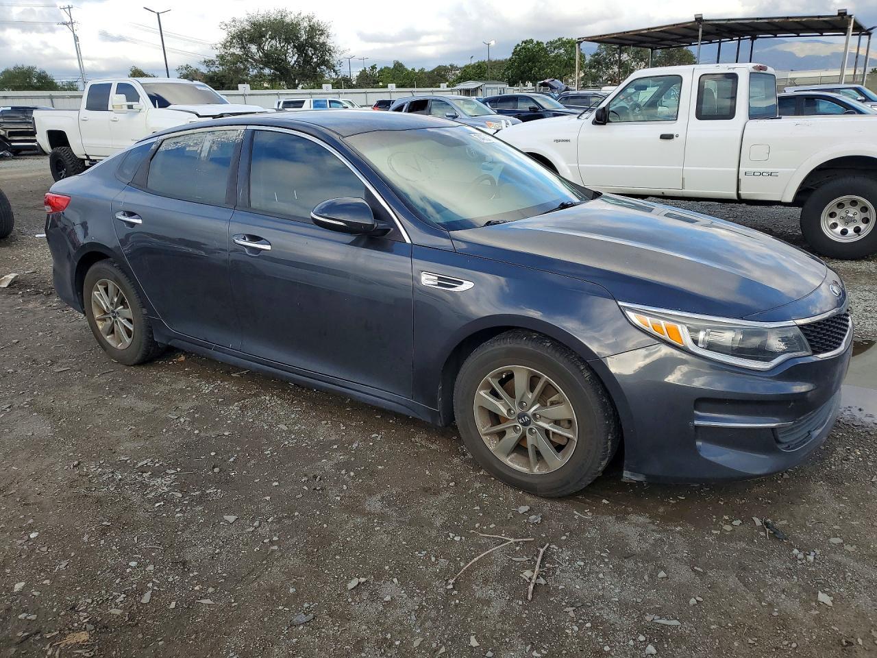 2016 KIA Optima lx