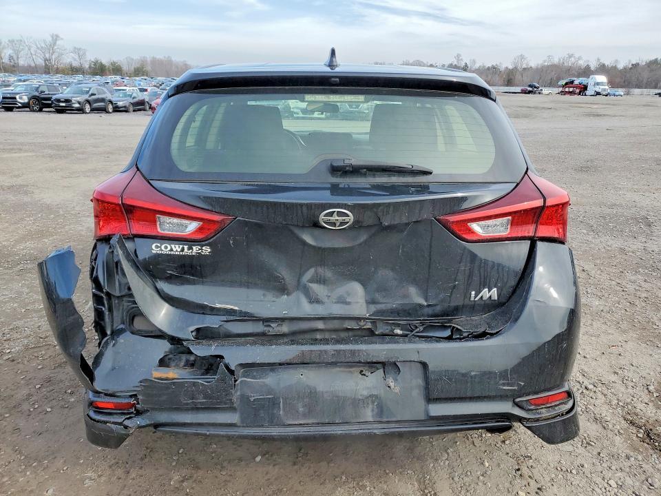 2016 Scion Im Base
