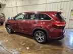 2017 Toyota Highlander le