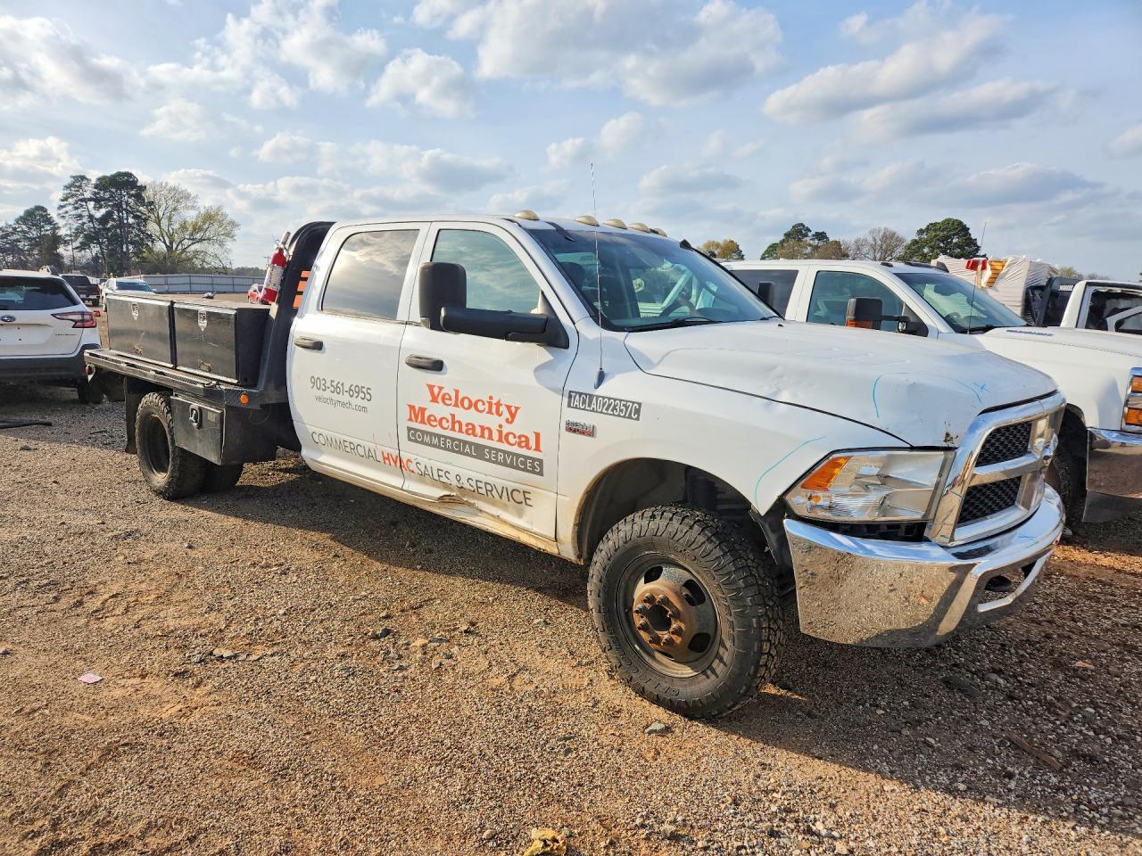 2014 Dodge RAM 3500 Flatbed Truck
