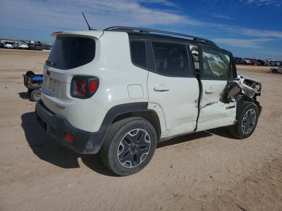 2015 Jeep Renegade Trailhawk