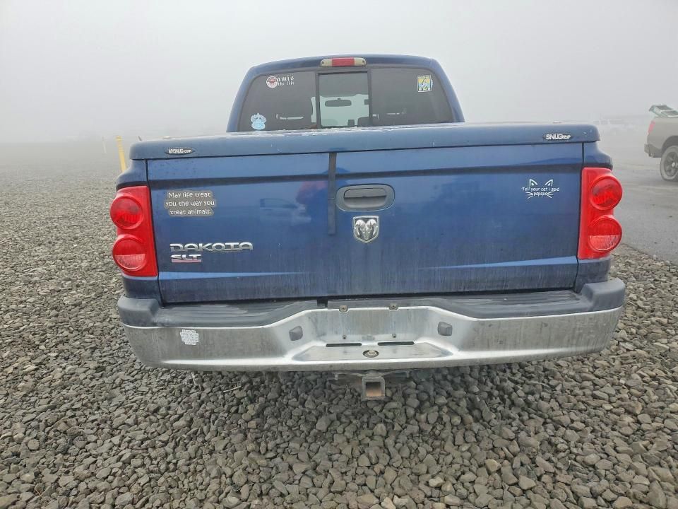2005 Dodge Dakota Quad slt