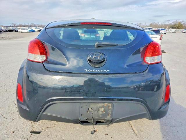 2013 Hyundai Veloster Base