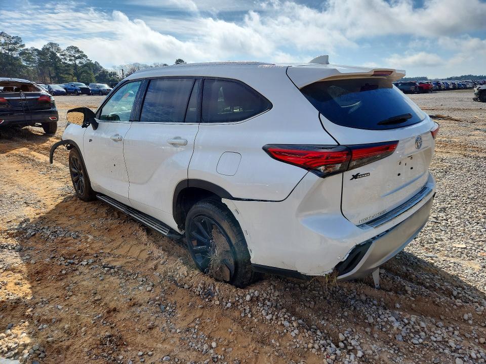 2021 Toyota Highlander Platinum