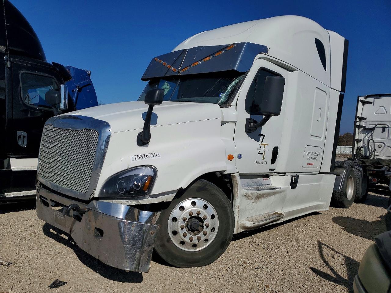 2014 Freightliner Cascadia 125