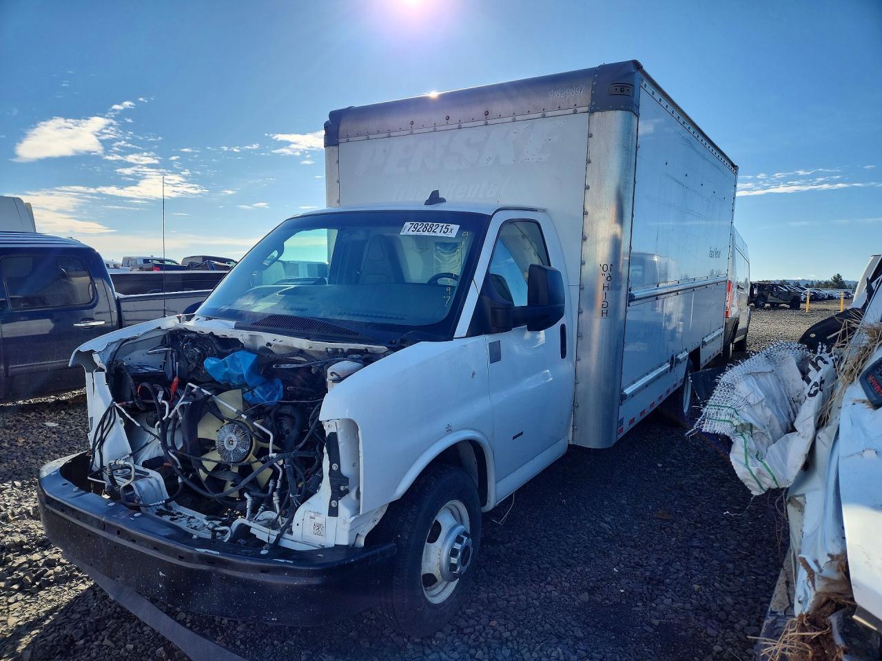 2023 GMC Savana BOX Truck