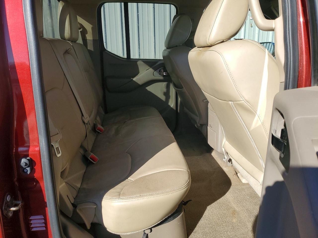 2016 Nissan Frontier s