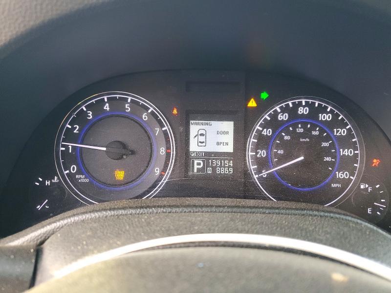 2015 Infinity Q40