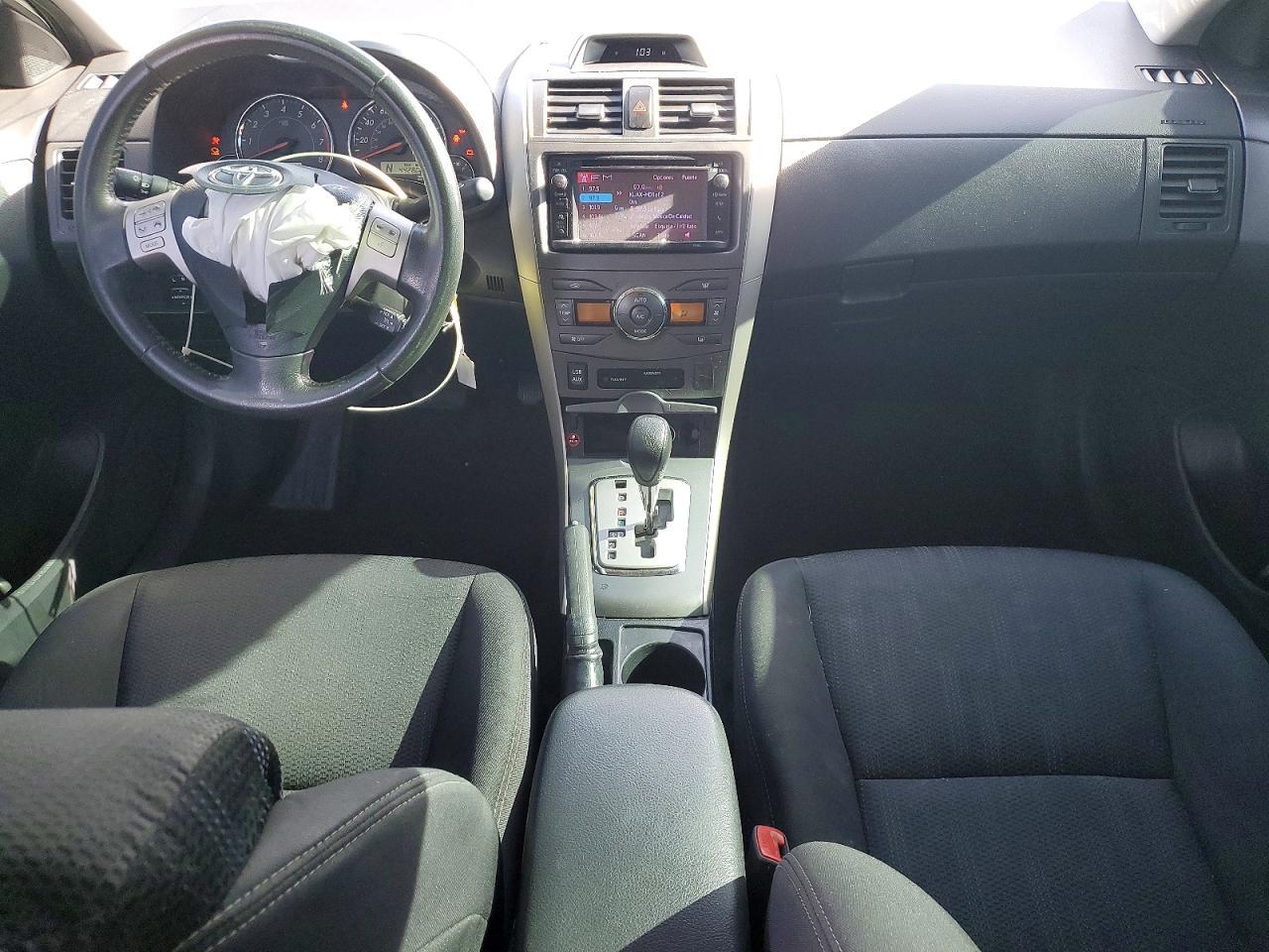 2013 Toyota Corolla s