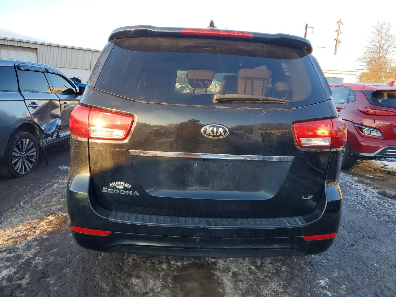 2016 KIA Sedona lx