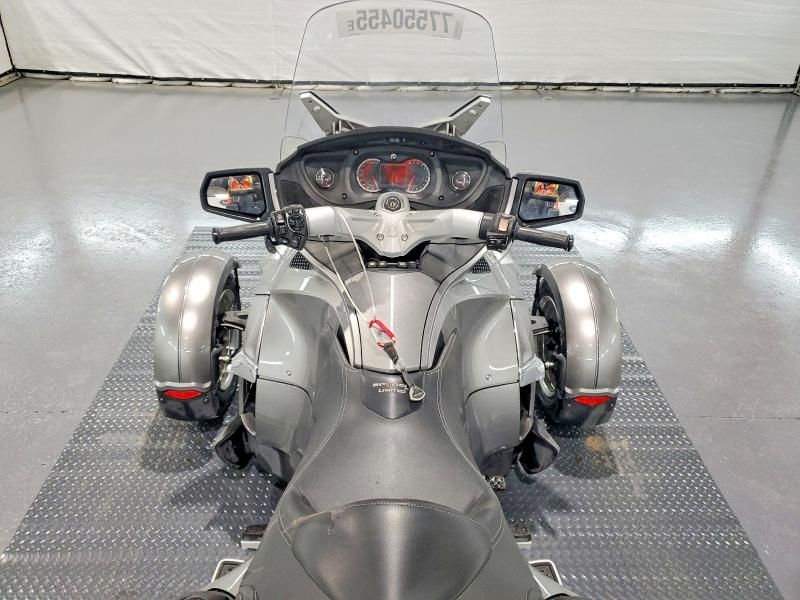 2011 Can-Am Spyder Roadster rts