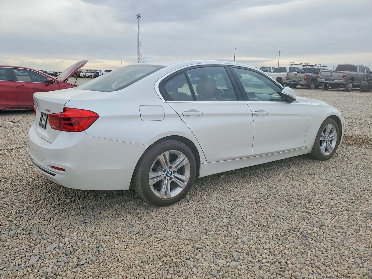 2018 BMW 330 xi