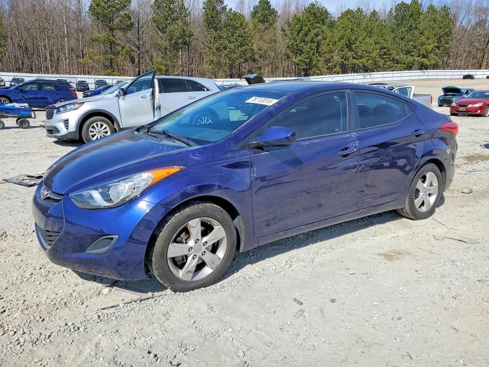 2013 Hyundai Elantra gls