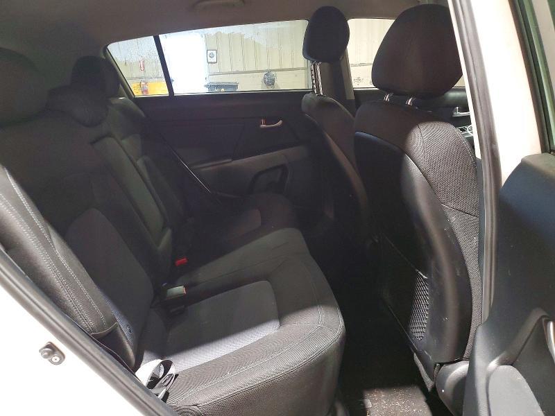 2016 KIA Sportage lx