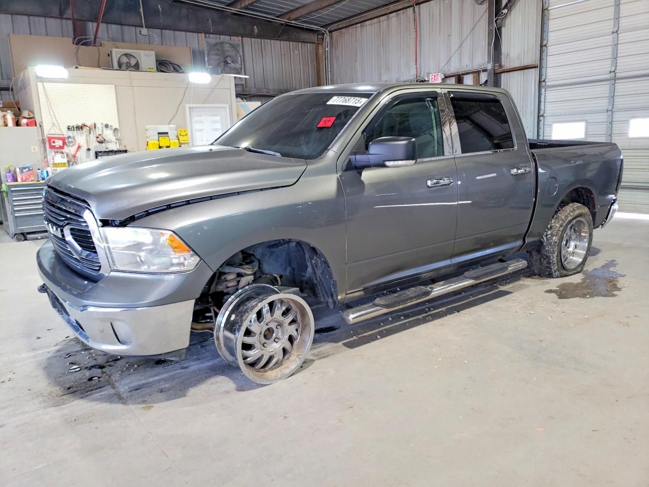 2013 Dodge RAM 1500 SLT